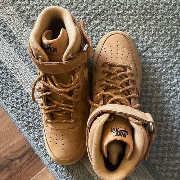 Nike airforce 1 Wheat in colour, never worn just bought i peer influence. - Picture 2 of 6